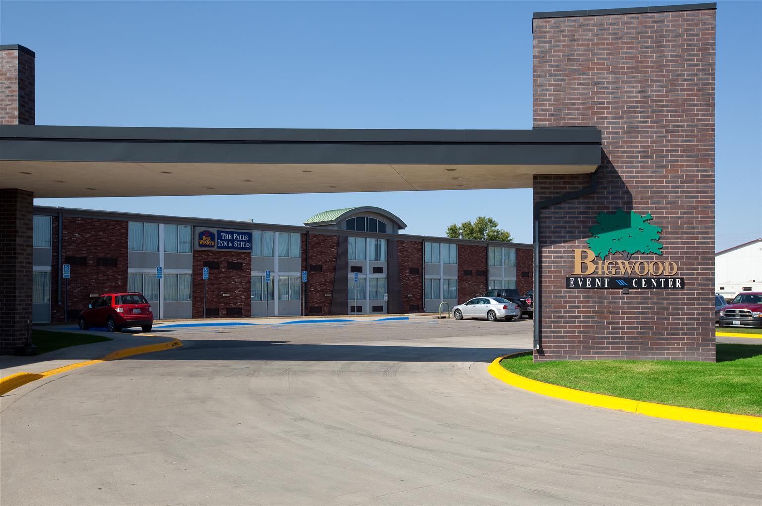 Country Inn & Suites By Radisson, Fergus Falls, Mn Exteriör bild