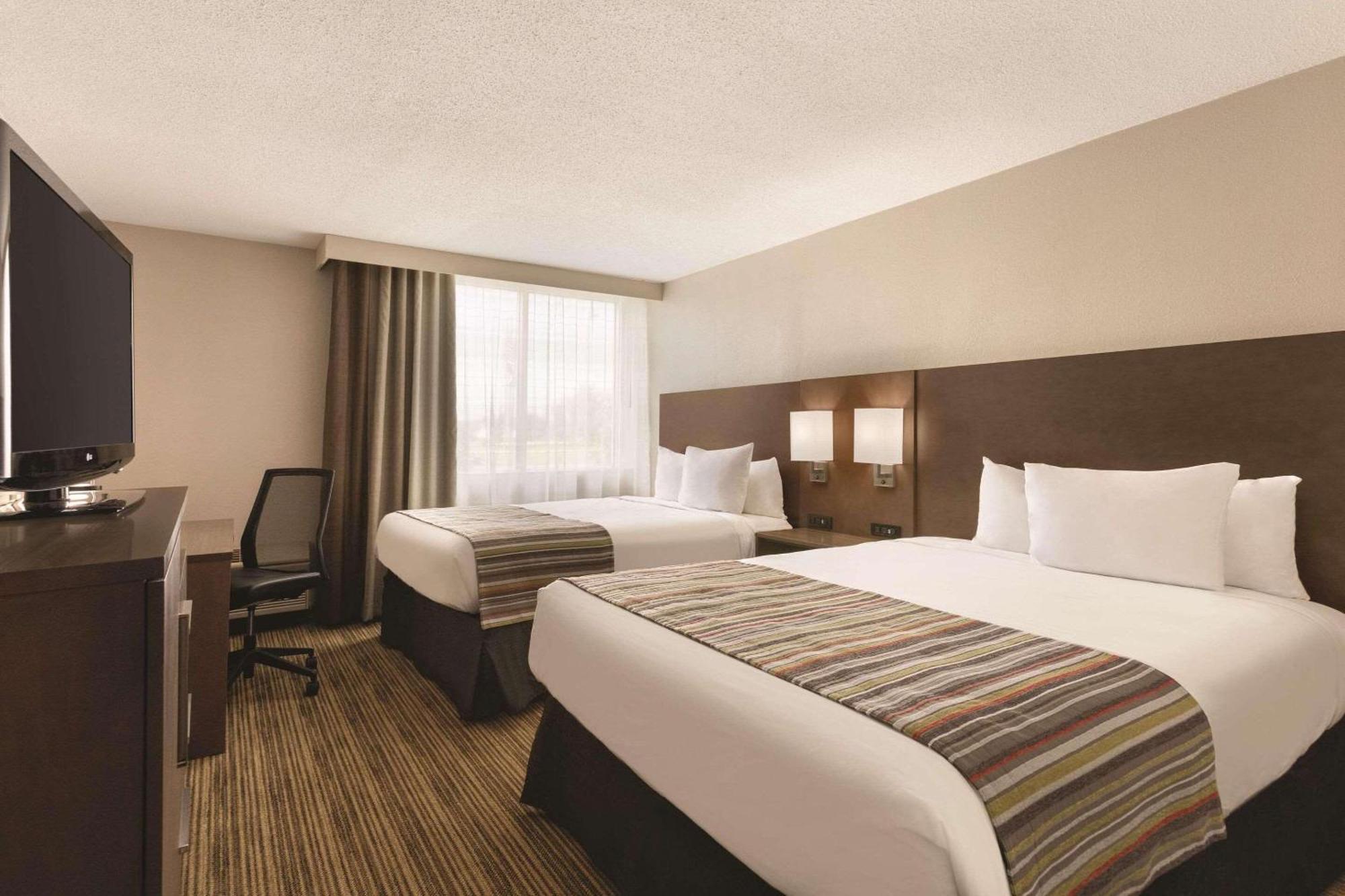 Country Inn & Suites By Radisson, Fergus Falls, Mn Exteriör bild
