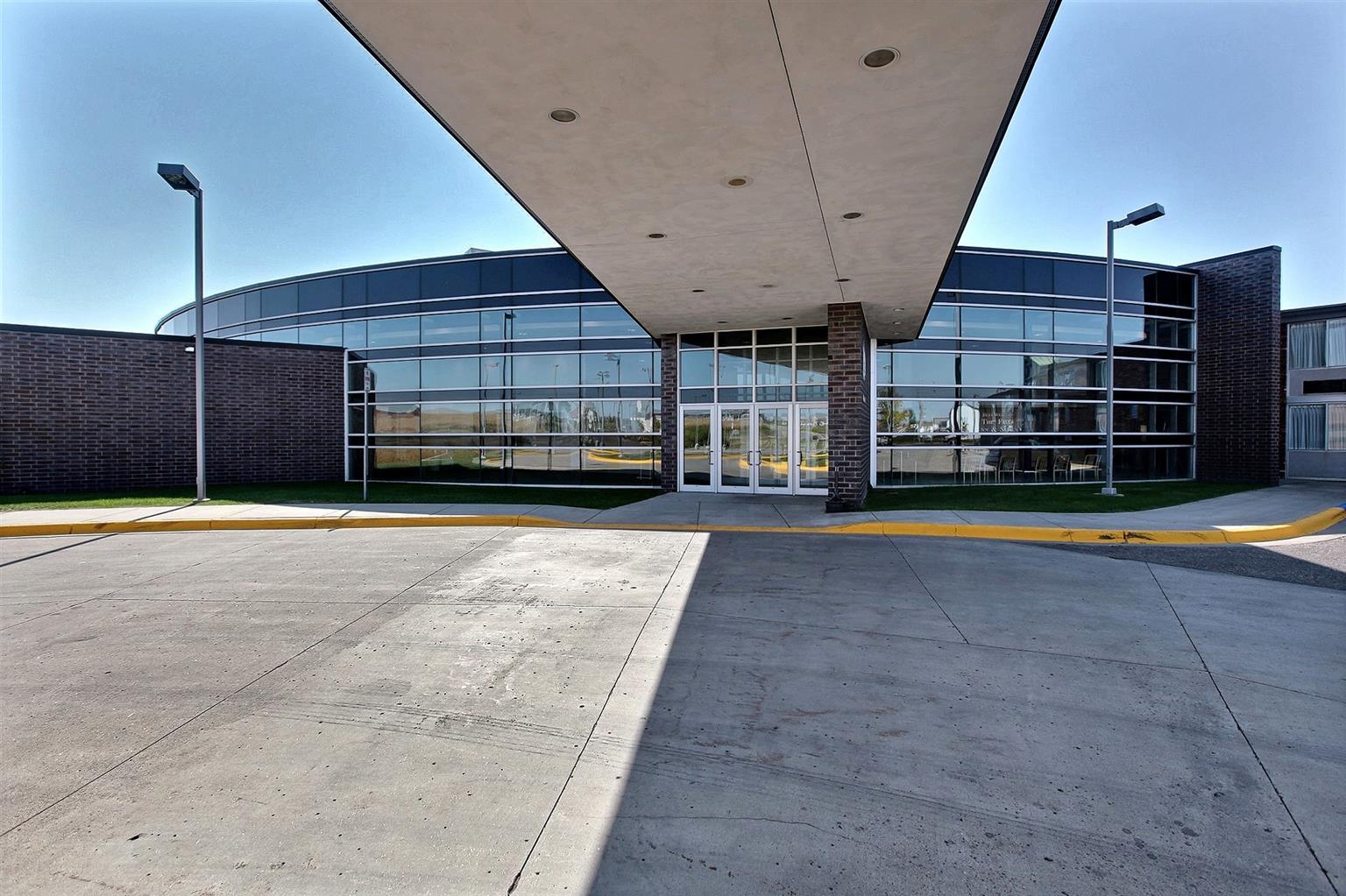 Country Inn & Suites By Radisson, Fergus Falls, Mn Exteriör bild